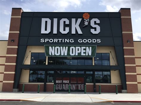 dicks near me|DICK'S Sporting Goods .